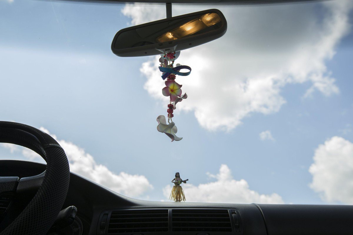 virginianpilot's tweet photo. Judge to rule on law preventing drivers from dangling objects from rear-view mirrors. http://t.co/0augBbwDbk http://t.co/8sEjxuGnYt