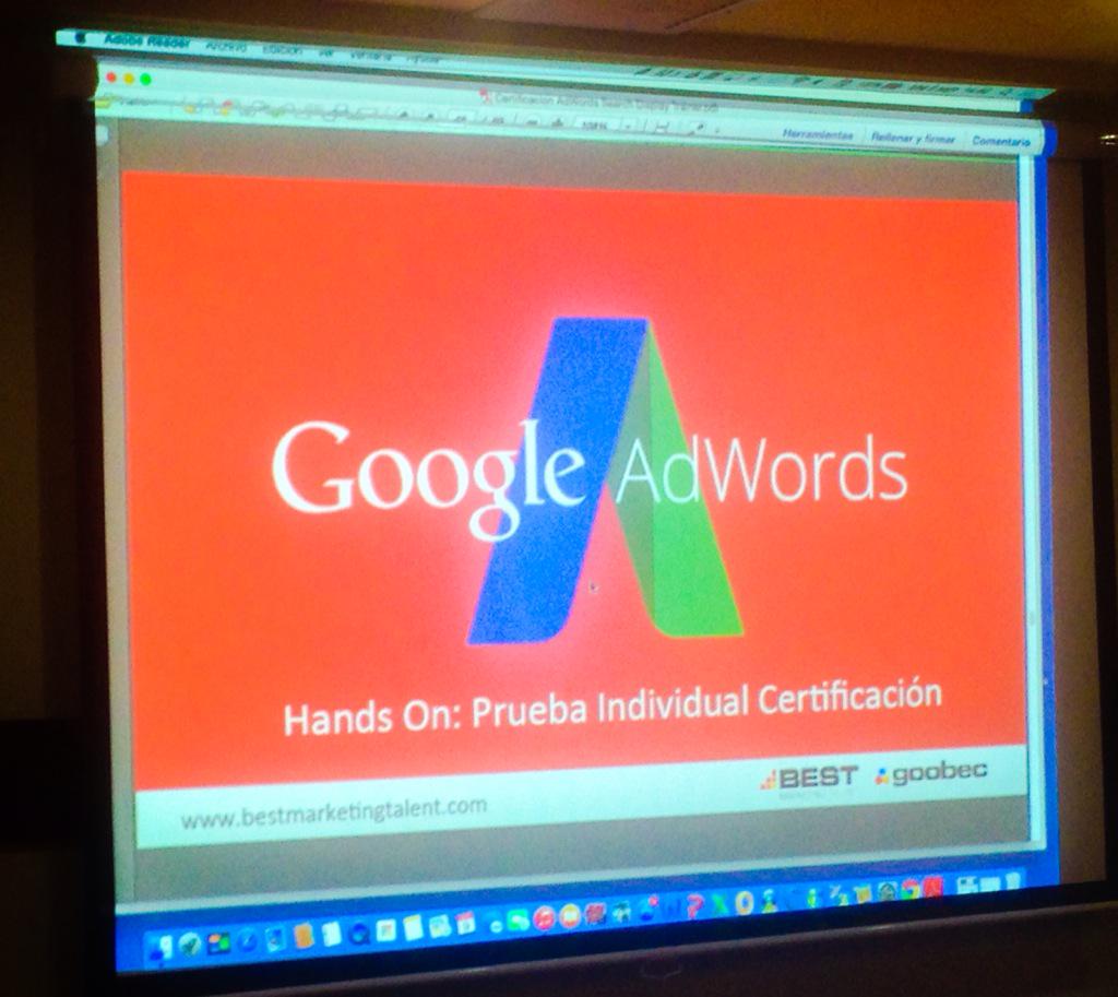 Lakarinchi's tweet photo. Simulacro de examen venga! #maratongoogle2015 http://t.co/s7ARbVVNkQ