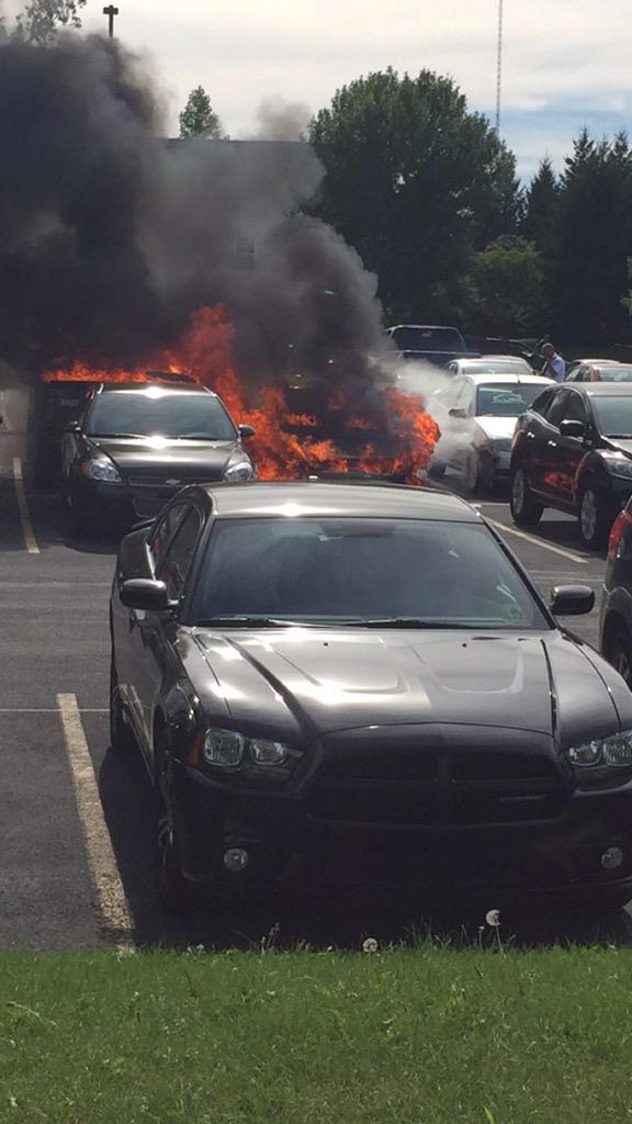 PrincessKaate's tweet photo. Meanwhile at GV 😳 @TheGVLife http://t.co/8y9M4rc1zi