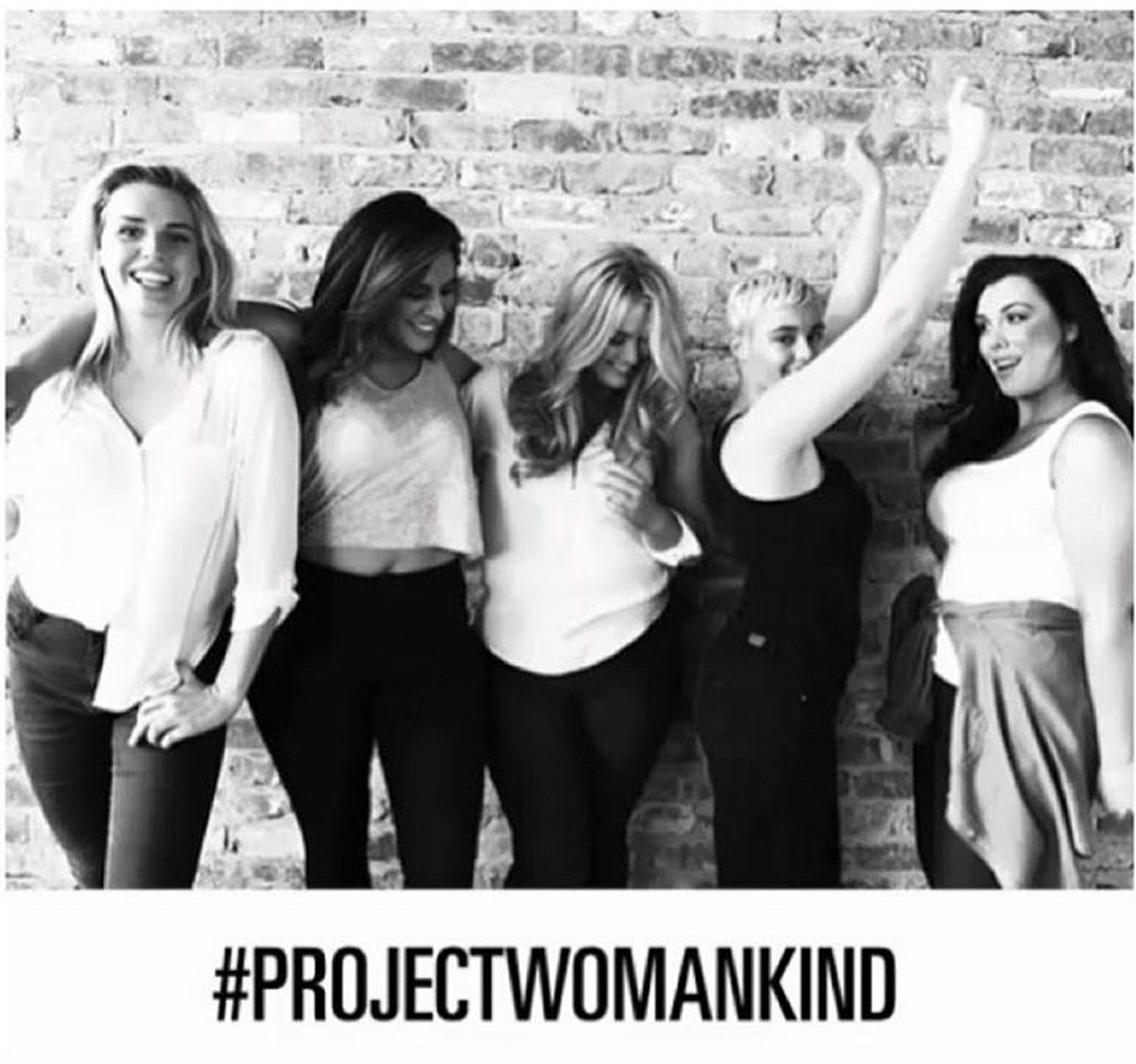 universalstand's tweet photo. Supporting women being kind to each other and themselves is something we can get behind #ProjectWomanKind http://t.co/ebsJW5e9Hu