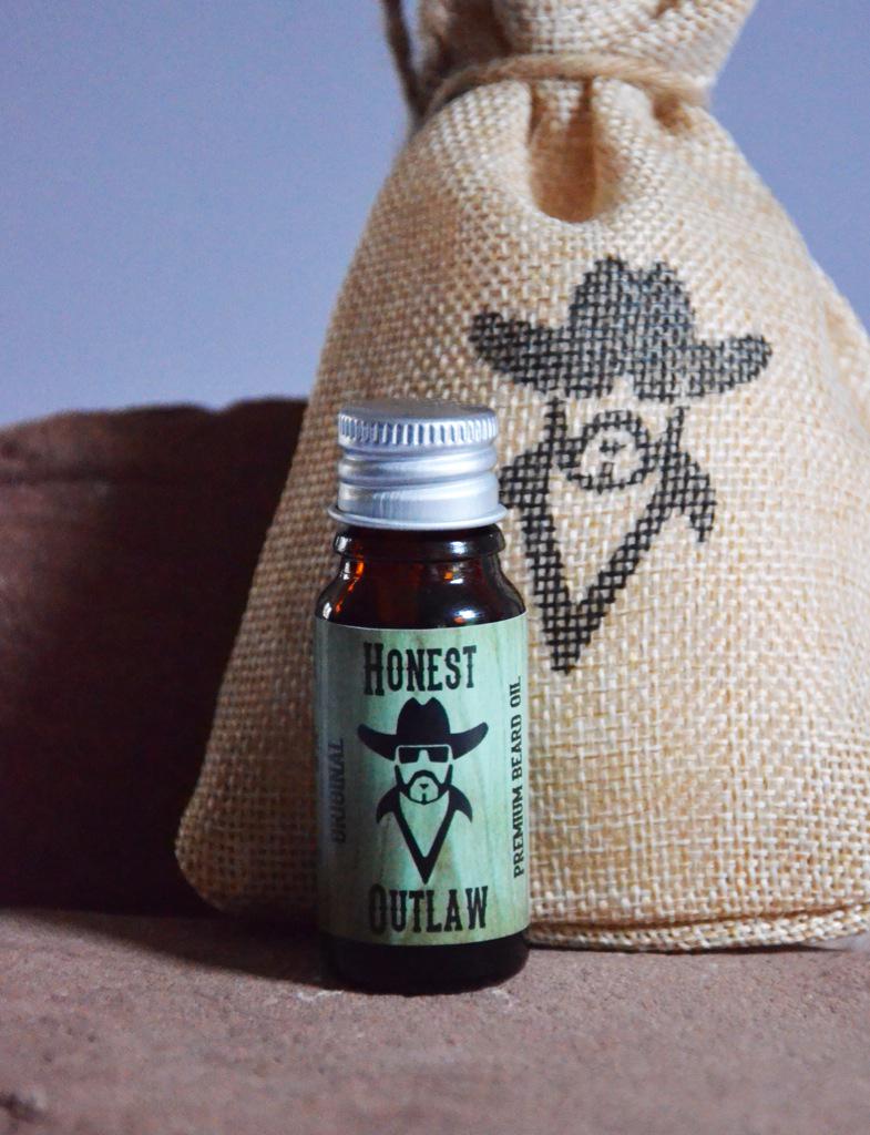 OutlawHonest's tweet photo. Now 10ml Bottles of Honest Outlaw Beard Oil is available. £5.45 http://t.co/YwWiXykl8K http://t.co/fBr4xckFXU