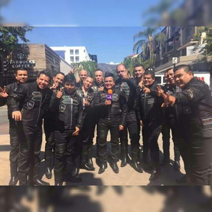 VeydaZay's tweet photo. ;Hoy @tierrasagrada1 @christiansol25 en #LeonardosNightClub , LA! 7:00PM, Cupo LIMITADO! @YoAmoTS_Chiapas http://t.co/H4D5orHdQC