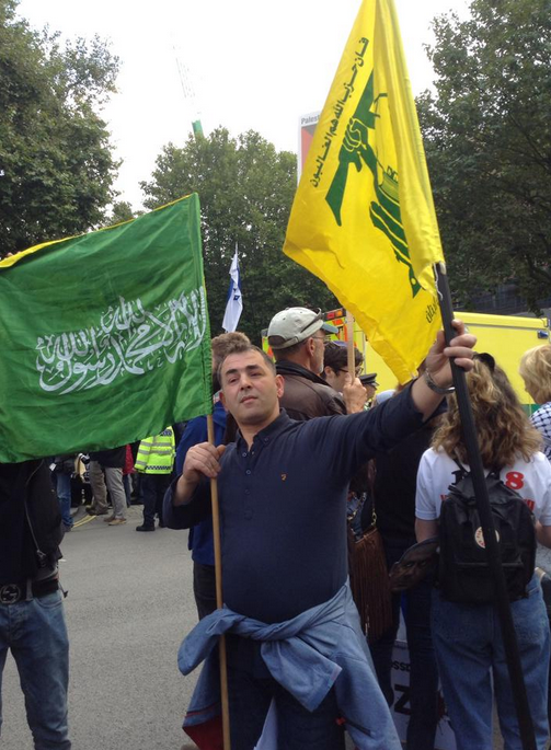 IdoDaniel's tweet image. #London, today, 10 Downing Street: #Hamas and #Hezbollah flags held by "peace activists" at "anti-Israel" demo