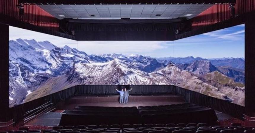sopitas's tweet photo. Llega el formato inmersivo de cine a México! http://t.co/DYEfAsymW1 http://t.co/3IkESj1J5W