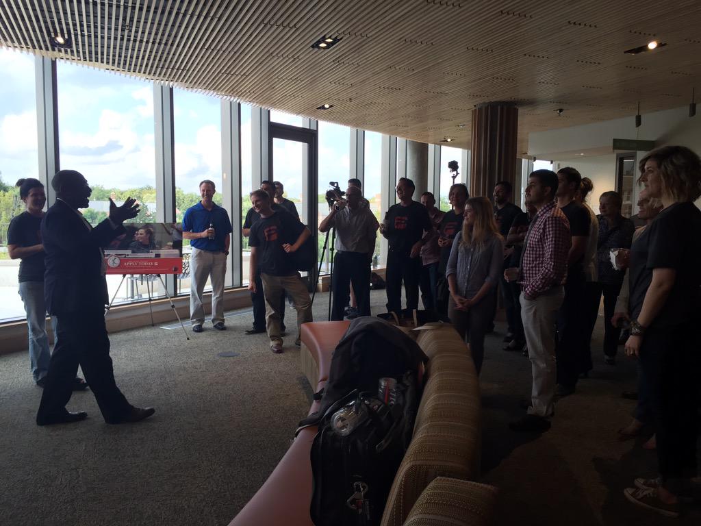 PIPELINEorg's tweet image. . @dedriccarter welcomes Pipeline to @WUSTL Hillman Hall #WashUFUSE #RedModule