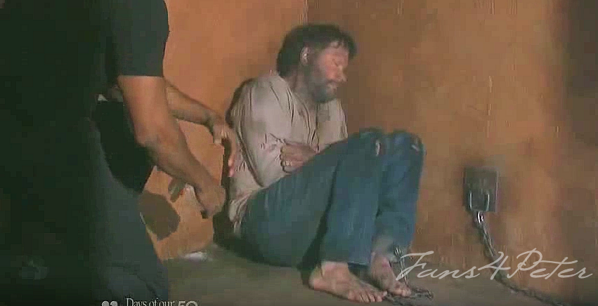 Fans4Peter's tweet image. Looks like our hero could use some help! Hold on Bo, help is on the way soon. #PatchsavesBo #BoIsBack @peterreckell