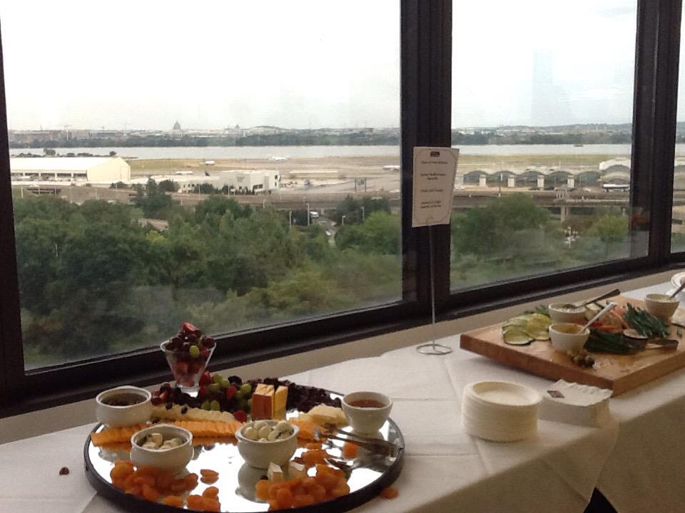 AEDBizInvest's tweet photo. Good snacks, awesome view. :) #TechCoDC @ccbid http://t.co/x4mPBbMfI5