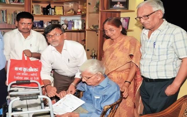 96 years old enrolls for Post Graduate degree course in Nalanda Open University
bit.ly/1O287Xu