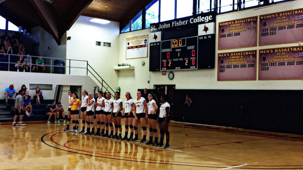 statmaster83's tweet photo. Battle of the 4-1 records as @sjfcvb faces off with @OswegoAthletics. #FisherNation @FisherAthletics http://t.co/Glqpyrcsob