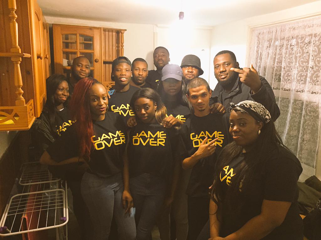 MrFrankUK's tweet photo. RT @TheRealJeffrey: #GameOverPR Squahhh.. Who Wants A T-Shirt? π http://t.co/Hc39UayekU < Good Times