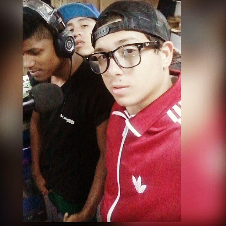 FcIrjesusMaraca's tweet photo. #SexyChicos #PuraVida @LuisSantoni_  @Irjesus1 http://t.co/jFA1eIR2Yf