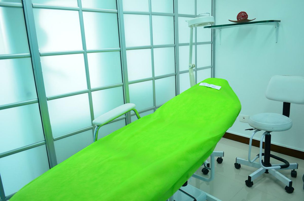 MFMedic's tweet image. Suministros para consultorios médicos y odontológicos, salones de belleza, clínicas y hospitales. medicamf@gmail.com