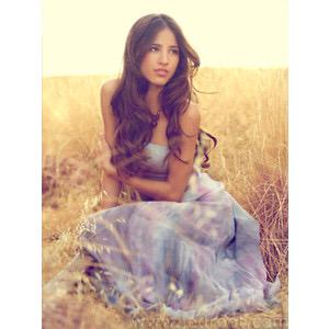 Happy birthday Kelsey Chow!     