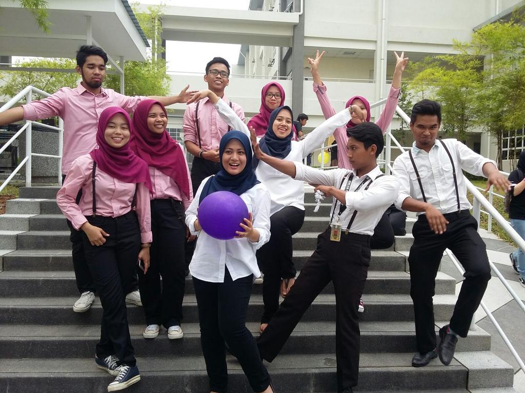 syafiqahrafi's tweet photo. Alhamdulillah. Good job👏👏👏 #KITA #entday #Cappojuice #JBM1175A http://t.co/tq8JYbJJ0U