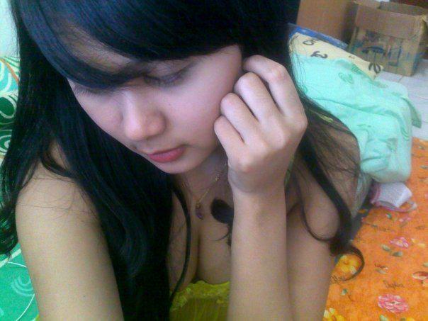 Putih Mulus Pengen di syngk nehh <a href="/togepictt/">Raiska Indri</a> <a href="/_Rinabohay/">Rina Maines</a>
