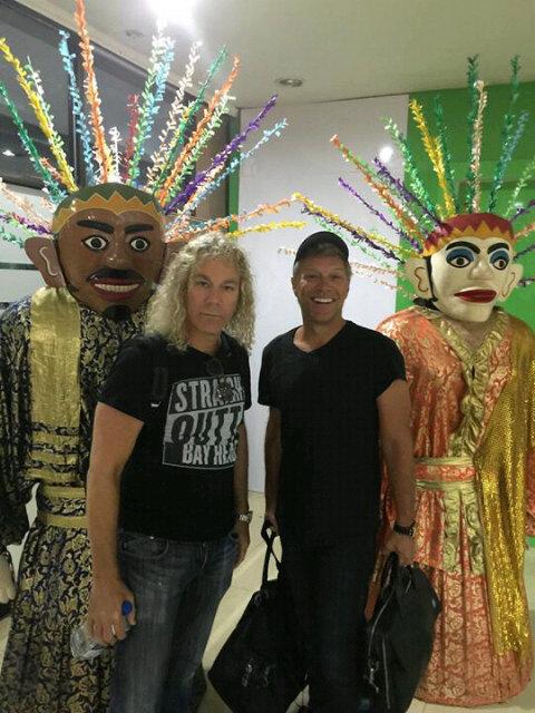 dantorodan's tweet photo. Welcome to jakarta, let's rock \m/ @BonJoviJakarta @LiveNationINDO @BonJovi http://t.co/XvkojyVZmk