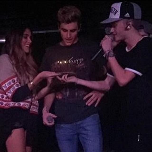 New Picture of Madison, Jack Johnson & many fans singing happy birthday to Jack Gilinsky! 