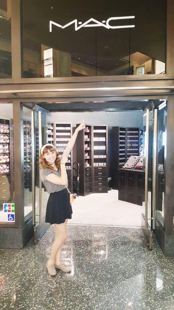 MaxforMAC's tweet photo. @Lyssabellee found @MACcosmetics signs!!! Posing for #MaxforMAC 😊 http://t.co/H9ZuZUMRp0