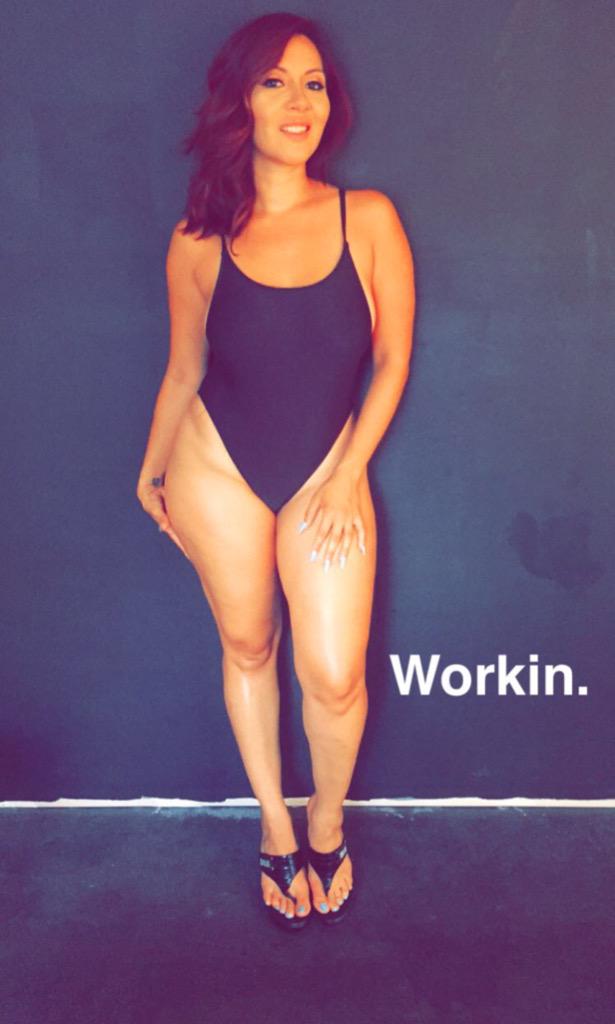 sherrieshow's tweet photo. #RaqC working getting shit done the only way RaqC knows how simply just doing it!!!! #Salvi #TeamRaqC #Photoshoot 😁😁 http://t.co/Fdby3kBBA6