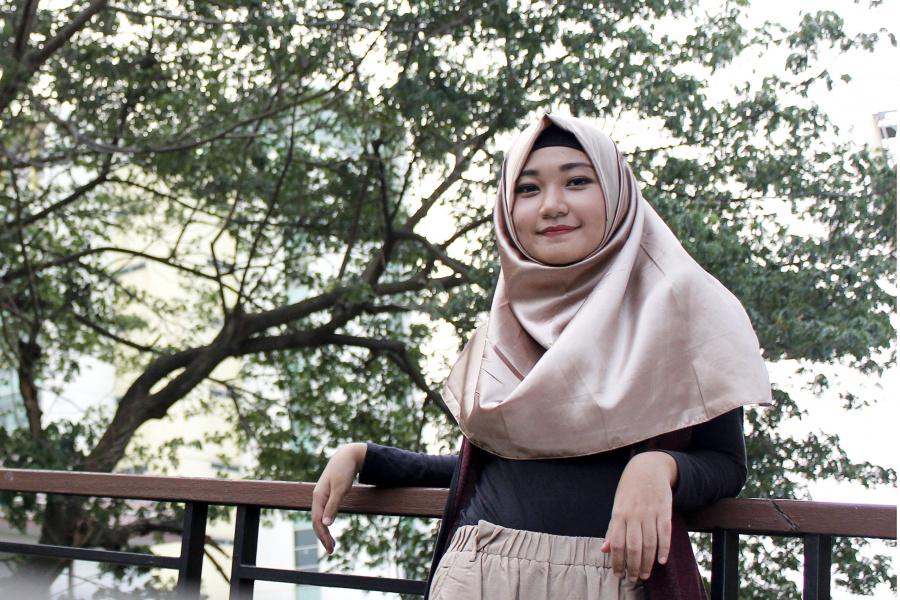 new #photo "Hijabers" to #people weekly free #photocontest - votoart.com/user_photo.php… <a href="/votoart/">VotoArt Photography</a>