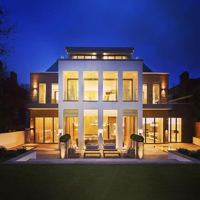 Lansdowne House #London #kenwood #hampstead #luxury #style #turnkeyproperties #regalhomes … ift.tt/1MdtEMn