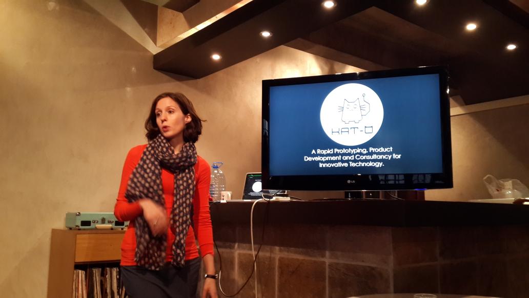 wwcteam's tweet image. This #thinktankthursday we've got @RobynFarah from @KickAssTechObv sharing her cool tech inventions with our team