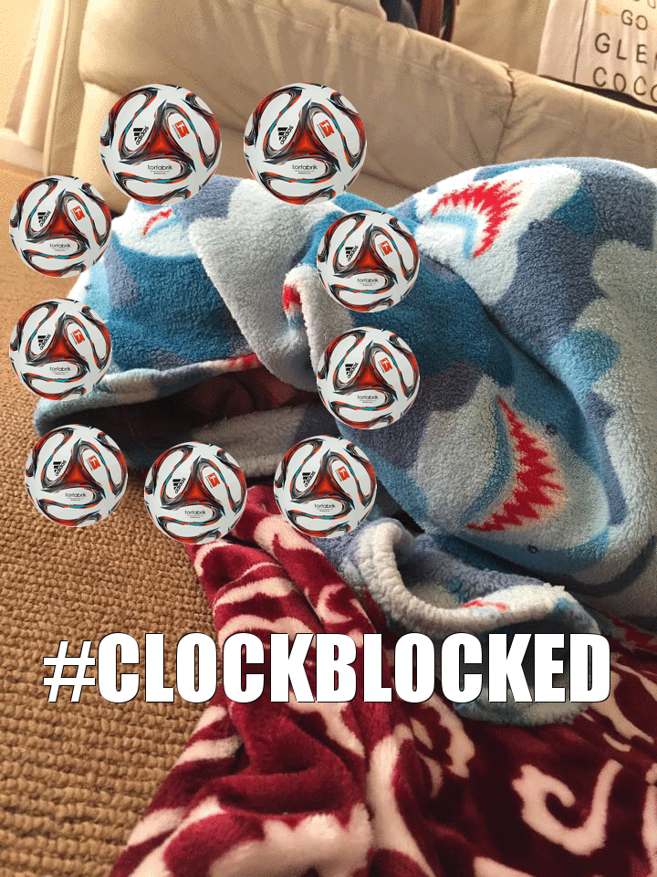 cfnchng's tweet photo. @Bundesliga_EN Bundesliga: when living in a diff time zone = waking up early on match days #mostexcitingexport #pst http://t.co/N8ZICcHTS8