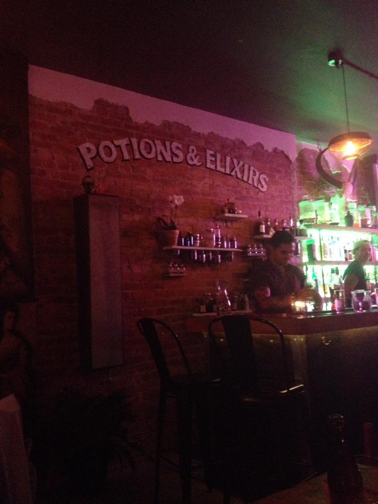 thedevoncollins's tweet photo. I solemnly swear that I am up to no good. #TheLockhart #AllWasWell #MischiefManaged #HarryPotter #NerdingSoHard http://t.co/VGV0qVsvQi