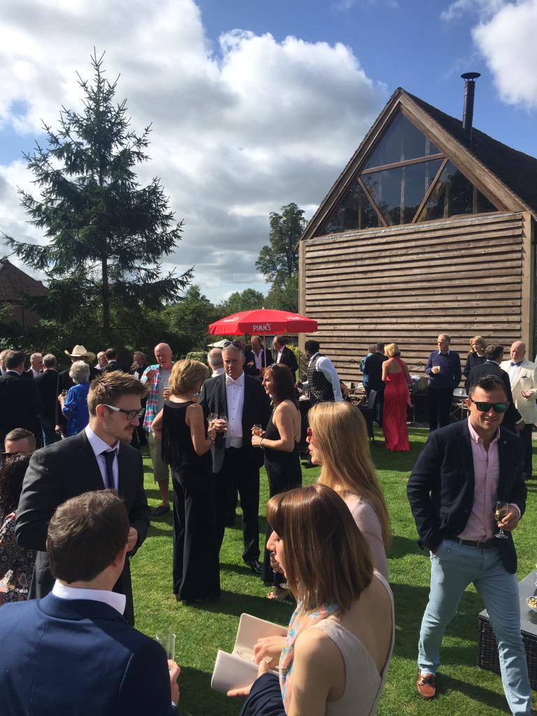 TheVineyardBarn's tweet photo. The annual champagne party at the Vineyard barn #worcestershirehour #vineyardbarn http://t.co/kR2r4umUYi