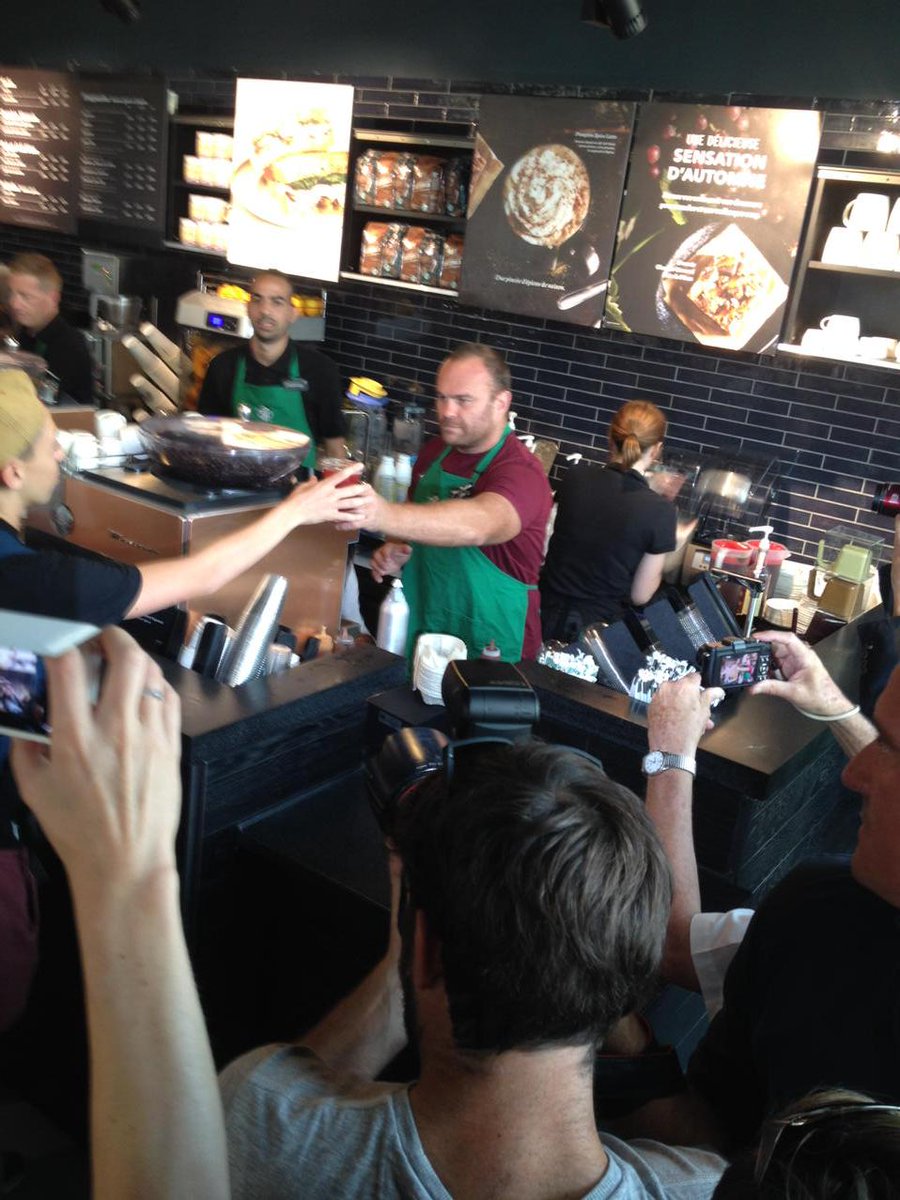 Jean-Baptiste Poux, prop for UBB and the French National side playing Barista at Bordeaux store  @StarbucksFrance
