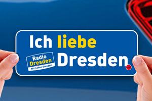 RadioDresden's tweet photo. Die #StickerPicker sind unterwegs! Per WhatsApp könnt ihr Chance auf neues Auto erhöhen: http://t.co/c4FWXfFs33 http://t.co/iUYVzlrbYz