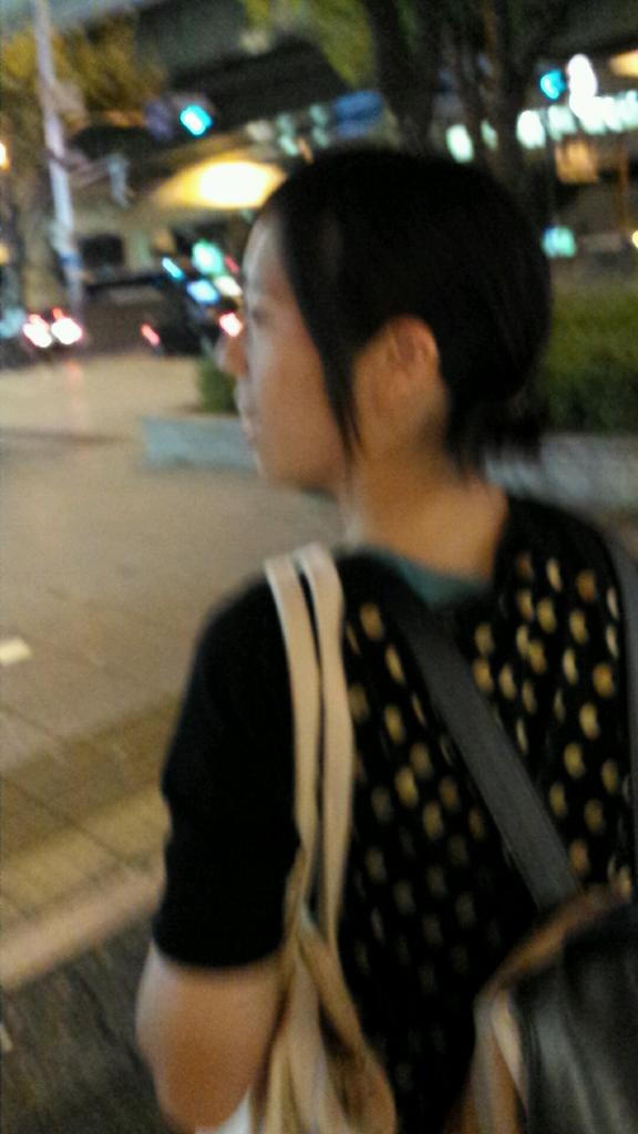 りよた 世界一ブスな女を連れて歩いているのはおそらくボクです 妹なう Http T Co Iu5emcgnts