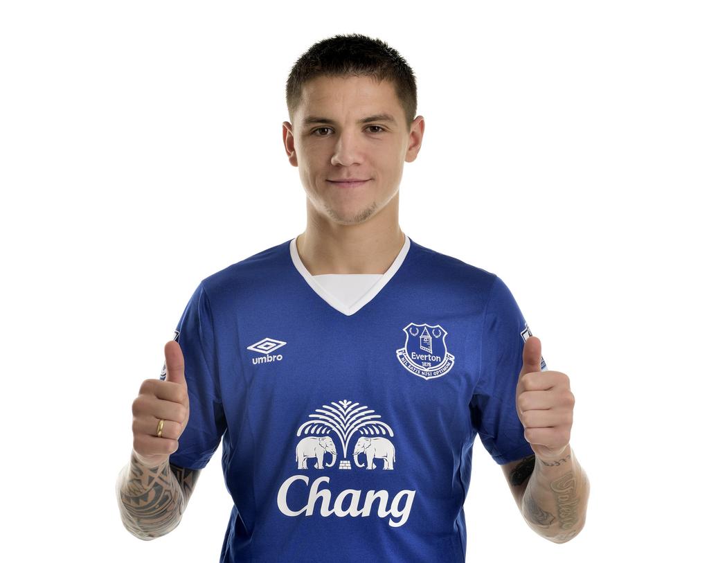 Happy 23rd birthday to Muhamed Besic! He\s just dropped in for our latest photo shoot. Have a good one, Mo! 