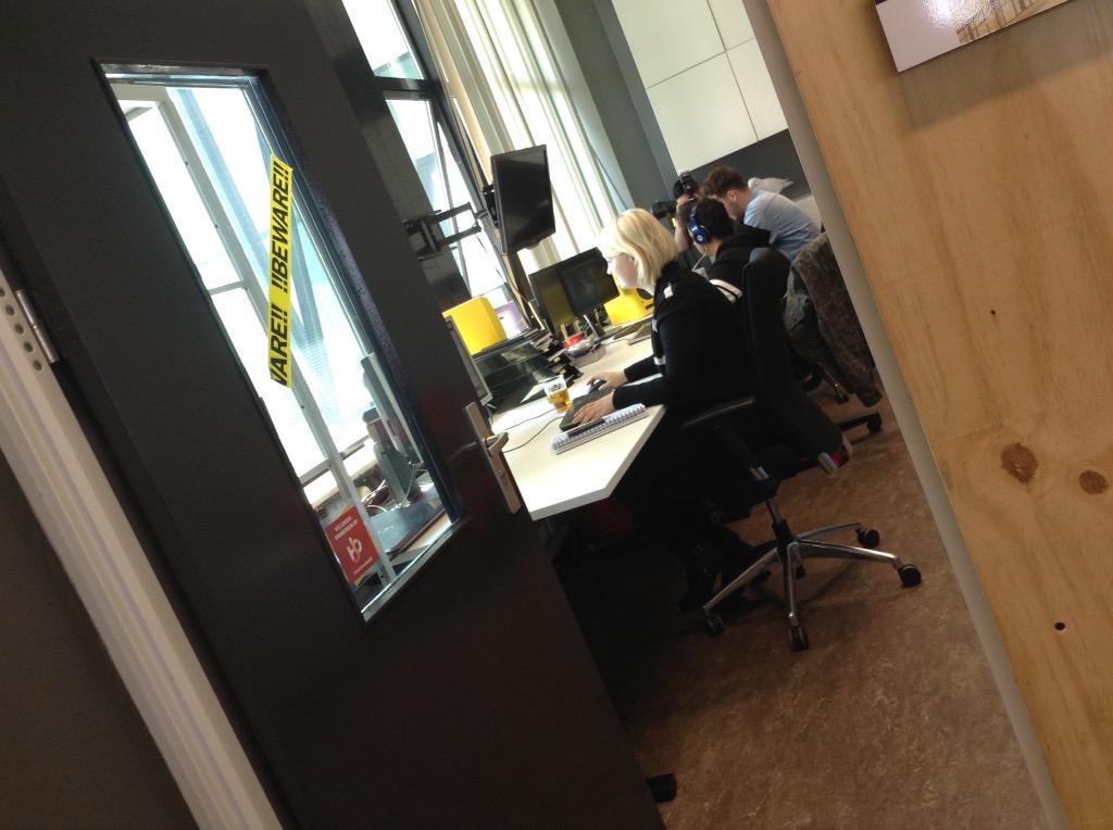 <a href="/WonderLab_S/">WonderLab_S</a> #foto #website <a href="/MyrtheKraai/">Myrthe Kraai</a> en Boonz Media Productions. Bedankt!