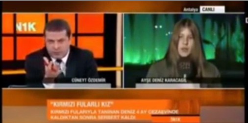 yenisafak's tweet photo. Cüneyt Özdemir methiyeler dizdiği fularlı teröristi sildi -VİDEO- http://t.co/WSZUSJ72it http://t.co/qGWc0XjjB0