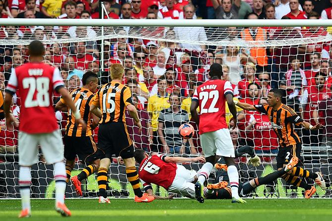Happy 30th birthday to the one and only Laurent Koscielny! Congratulations! 