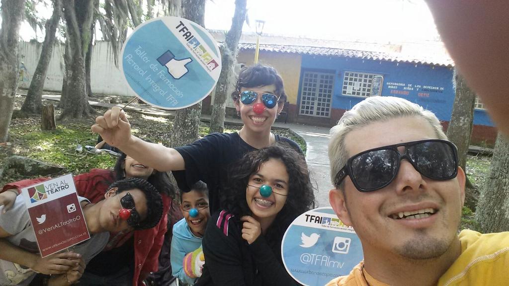 <a href="/VenALTeatrOo/">Ven Al Teatro</a> movimiento artístico generado por <a href="/TFAImv/">TFAI: Teatro•Cine•Tv•Radio</a> 

URBANOSCOPIO.COM.VE EL MUNDO ES TUYO...