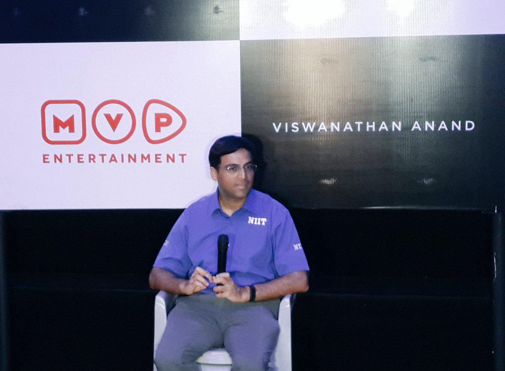 reachvsara's tweet image. Vishy in the House &amp;amp; he says he liked portrayal of #Spassky very much! #pawnsacrifice @vishy64theking @PicturesPVR