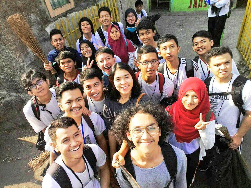 leylapandi's tweet photo. @NAVIGATION_2015 http://t.co/U32gkalUke