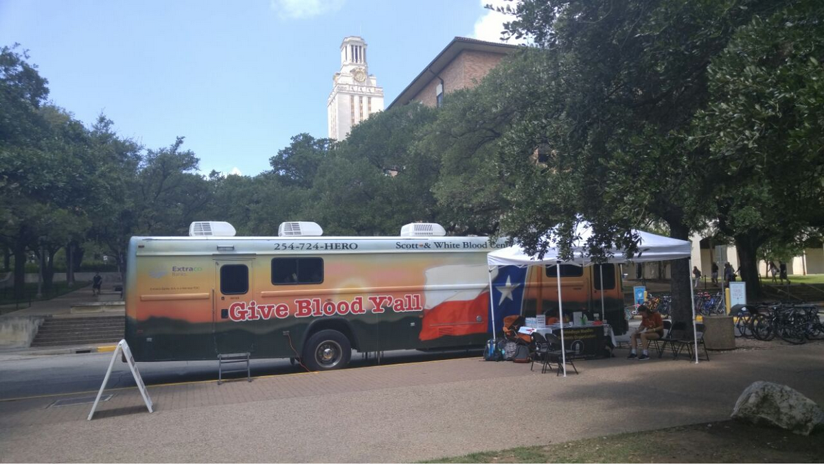 TexasAMSO's tweet photo. Honor 9/11 victims, save lives! Join us today &amp; tomorrow on speedway for the 5th/6th days of #MuslimsforLife drives! http://t.co/uxt45ja3Gb