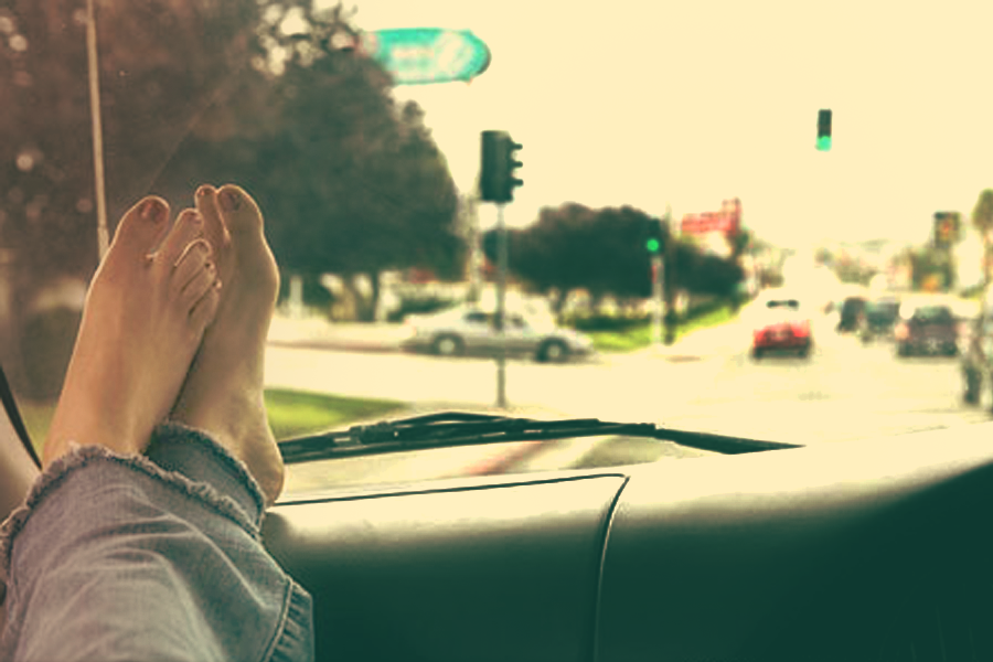 Misturas_WebDoc's tweet photo. 20 canciones perfectas para un #SLOWTRAVEL en coche. Nos quedamos con la 10, ¿tú?@sweetaleblog http://t.co/mCLnpYS3pU http://t.co/KoniDtGTMZ