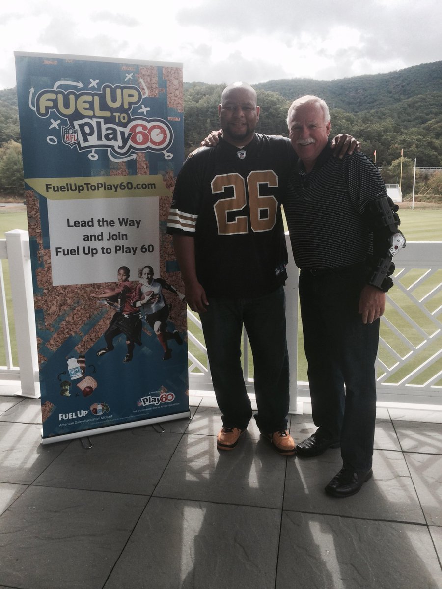 drmikethomson's tweet photo. Could it get any better? New website up, @ to launch #TrainingYourBrain system & getting to hang w/@dmcallister26! http://t.co/JUutlIL8TS