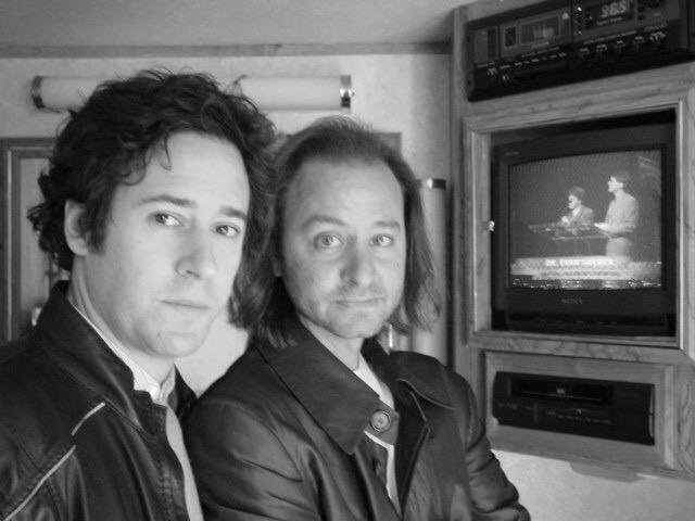 RobMorrow_'s tweet photo. #tbt w/old bestie @fisherstevens making #jenifer the #jeniferestess story. #missingjen http://t.co/uycUwnizTy
