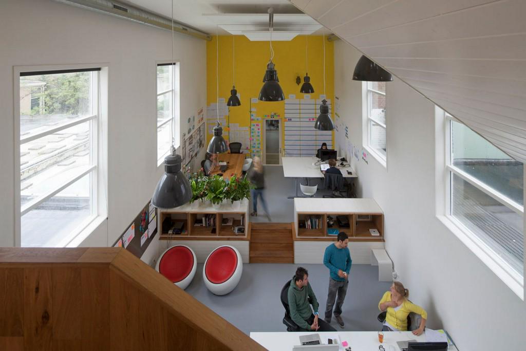 designmilk's tweet photo. A 19th Century Church Becomes Offices  http://t.co/n3Ti0kJAOe #fromthearchives http://t.co/dBIlvaNupE