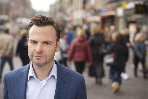 Op 7 oktober in Hilversum: een Masterclass voor studenten door @teunvandekeuken. Aanmelden: kro-ncrv.nl/kimlezingstude…