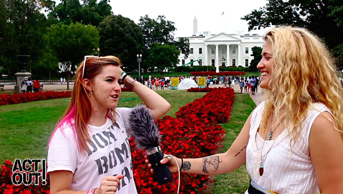 Act_Out_'s tweet photo. Think pink with @codepink director Alli McCracken. #CharmAndDisarm http://t.co/mT6OjxT12T http://t.co/Lp324d9H3E