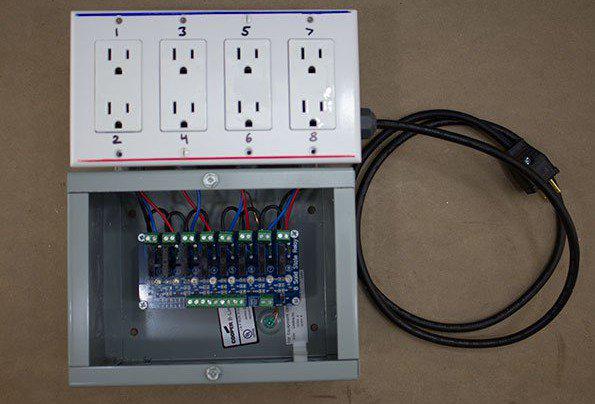 NEOSolves's tweet photo. New Project: Use an Arduino and Relays to Control AC Lights and Appliances http://t.co/LyqJCJRTvT #makers http://t.co/iMRMAWXnHS
