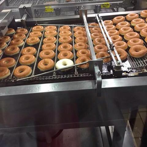 CDGames6's tweet image. My tan vs everyone else's