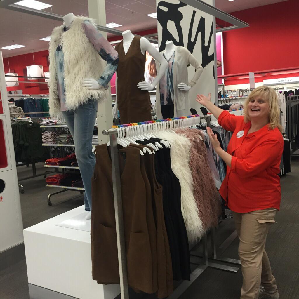 Lori #vml did amazing in #rtw <a href="/TargetStyle/">Target Style</a> #mossimoblack @KelseyHopkinson <a href="/DerinBriggs/">Derin</a> <a href="/ConnieDroge/">Connie Droge</a> <a href="/Heather90199872/">Heather Hawkins</a>
