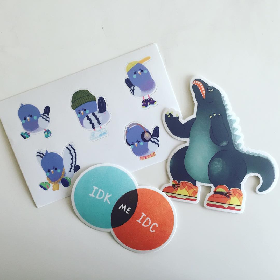 StickerMoon's tweet image. whats up september